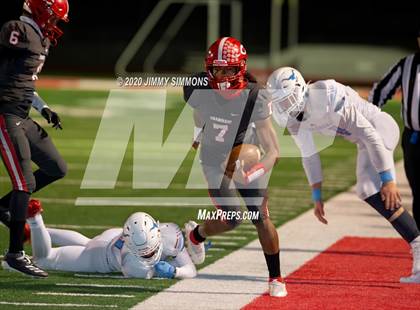 Thumbnail 1 in Parkway West @ Chaminade (MSHSAA Class 5 Final) photogallery.