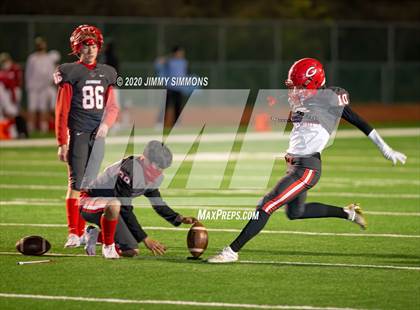 Thumbnail 3 in Parkway West @ Chaminade (MSHSAA Class 5 Final) photogallery.
