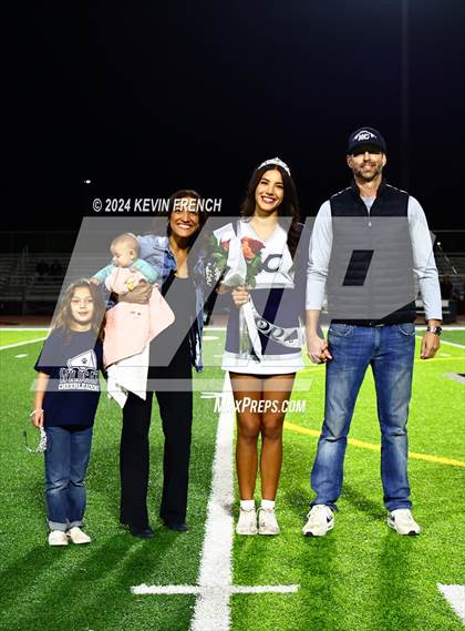 Thumbnail 3 in Willow Canyon (Senior Night) photogallery.