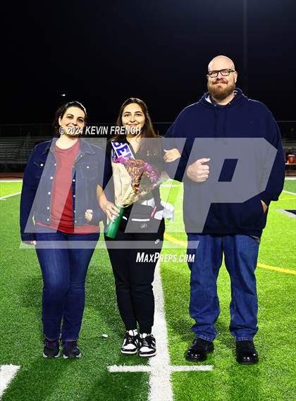Thumbnail 2 in Willow Canyon (Senior Night) photogallery.