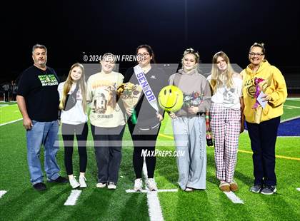 Thumbnail 2 in Willow Canyon (Senior Night) photogallery.