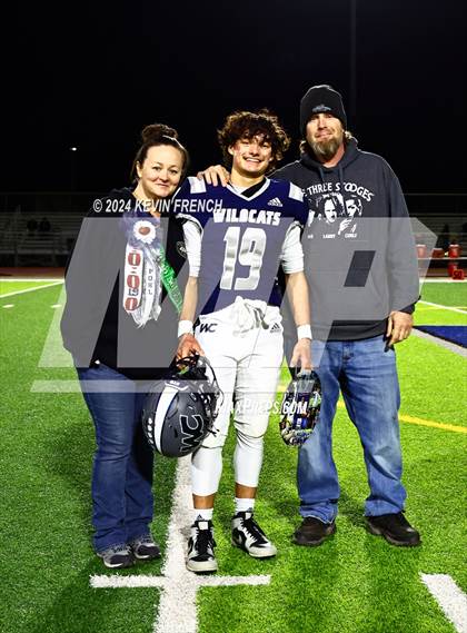 Thumbnail 1 in Willow Canyon (Senior Night) photogallery.