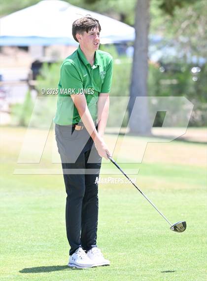 Thumbnail 2 in AIA Division III Championship photogallery.