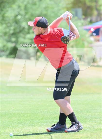 Thumbnail 3 in AIA Division III Championship photogallery.
