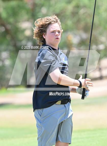Thumbnail 1 in AIA Division III Championship photogallery.