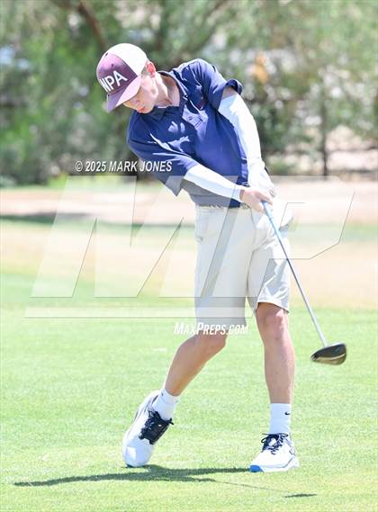 Thumbnail 2 in AIA Division III Championship photogallery.