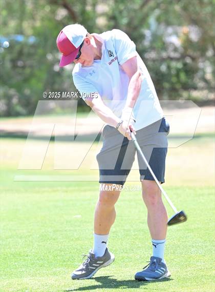 Thumbnail 2 in AIA Division III Championship photogallery.