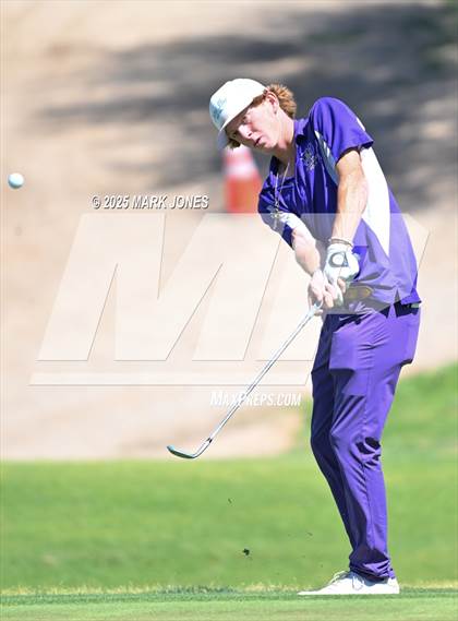 Thumbnail 1 in AIA Division III Championship photogallery.