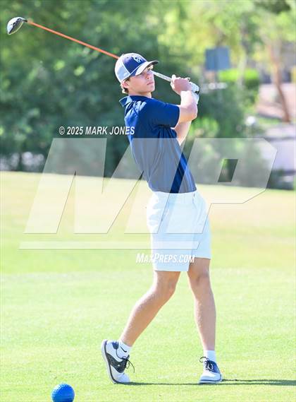 Thumbnail 2 in AIA Division III Championship photogallery.