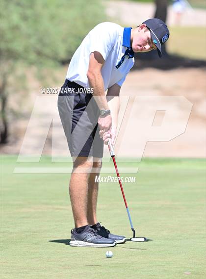 Thumbnail 3 in AIA Division III Championship photogallery.