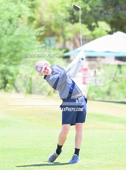 Thumbnail 1 in AIA Division III Championship photogallery.