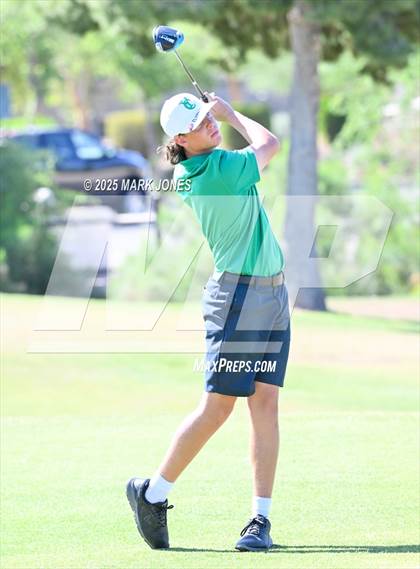 Thumbnail 3 in AIA Division III Championship photogallery.