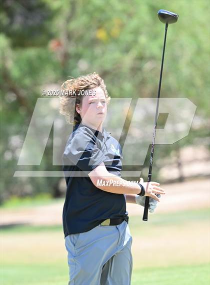 Thumbnail 2 in AIA Division III Championship photogallery.