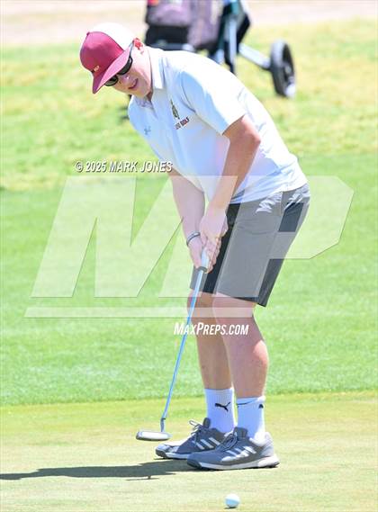 Thumbnail 3 in AIA Division III Championship photogallery.
