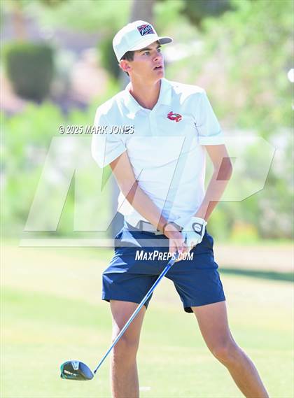 Thumbnail 1 in AIA Division III Championship photogallery.