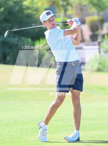 Thumbnail 1 in AIA Division III Championship photogallery.