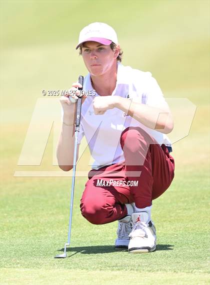 Thumbnail 3 in AIA Division III Championship photogallery.