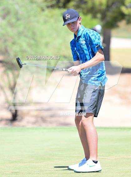 Thumbnail 1 in AIA Division III Championship photogallery.