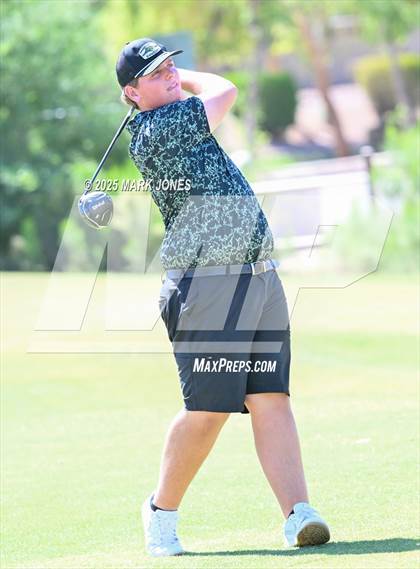 Thumbnail 3 in AIA Division III Championship photogallery.