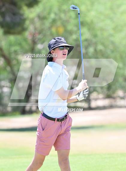 Thumbnail 2 in AIA Division III Championship photogallery.