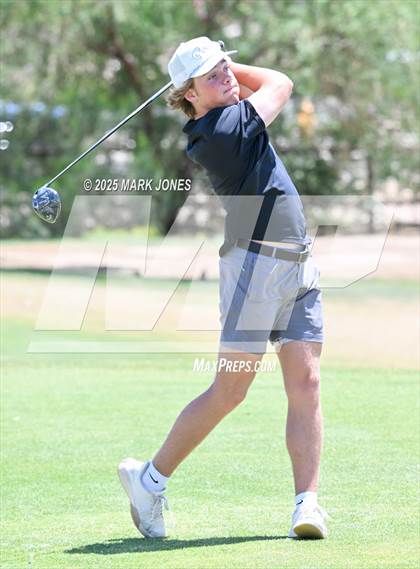 Thumbnail 2 in AIA Division III Championship photogallery.