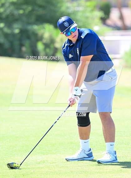 Thumbnail 3 in AIA Division III Championship photogallery.