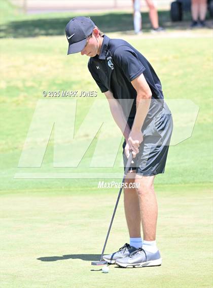 Thumbnail 3 in AIA Division III Championship photogallery.