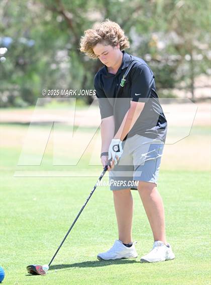 Thumbnail 3 in AIA Division III Championship photogallery.