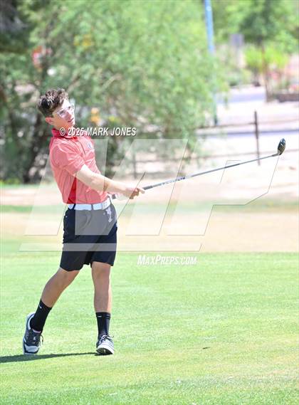 Thumbnail 1 in AIA Division III Championship photogallery.