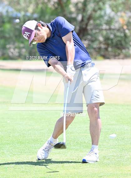 Thumbnail 3 in AIA Division III Championship photogallery.