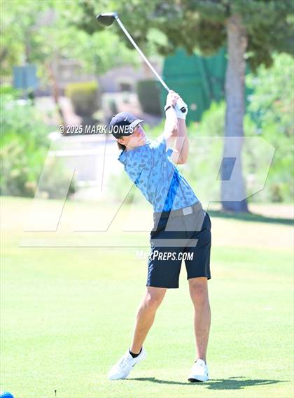 Thumbnail 2 in AIA Division III Championship photogallery.