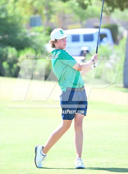 Thumbnail 1 in AIA Division III Championship photogallery.