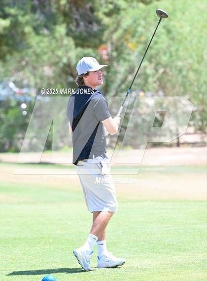 Thumbnail 2 in AIA Division III Championship photogallery.