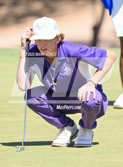 Thumbnail 2 in AIA Division III Championship photogallery.