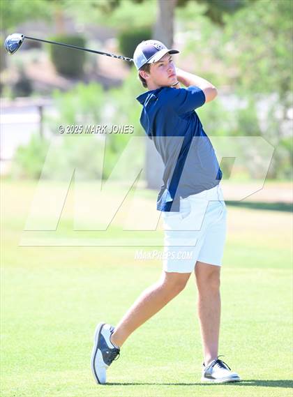 Thumbnail 3 in AIA Division III Championship photogallery.