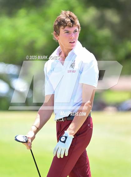 Thumbnail 3 in AIA Division III Championship photogallery.