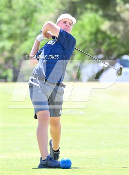 Thumbnail 3 in AIA Division III Championship photogallery.