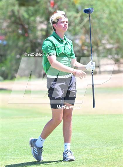 Thumbnail 2 in AIA Division III Championship photogallery.