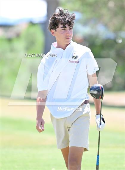 Thumbnail 2 in AIA Division III Championship photogallery.