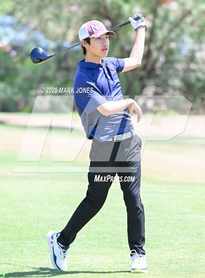 Thumbnail 3 in AIA Division III Championship photogallery.