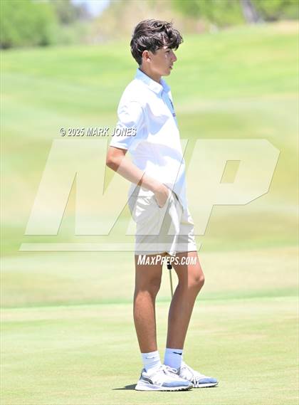 Thumbnail 2 in AIA Division III Championship photogallery.