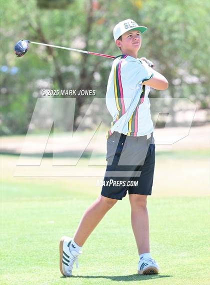 Thumbnail 2 in AIA Division III Championship photogallery.