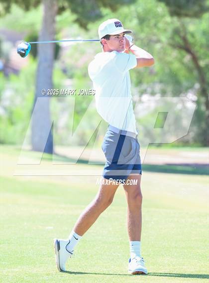 Thumbnail 3 in AIA Division III Championship photogallery.