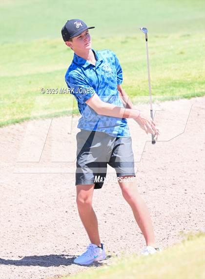 Thumbnail 1 in AIA Division III Championship photogallery.