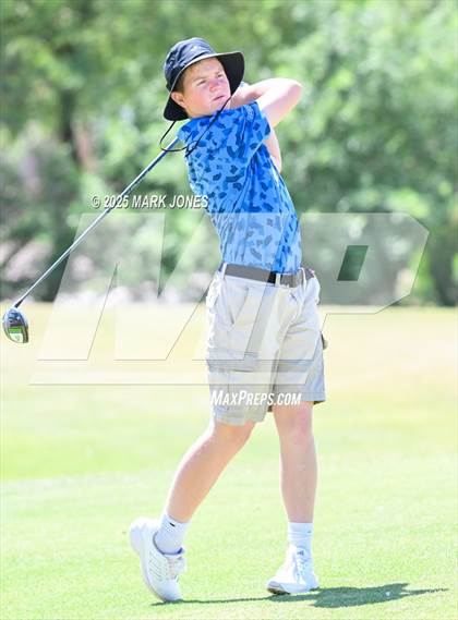 Thumbnail 2 in AIA Division III Championship photogallery.