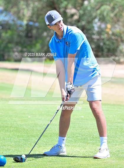 Thumbnail 2 in AIA Division III Championship photogallery.