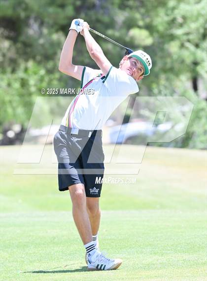 Thumbnail 3 in AIA Division III Championship photogallery.