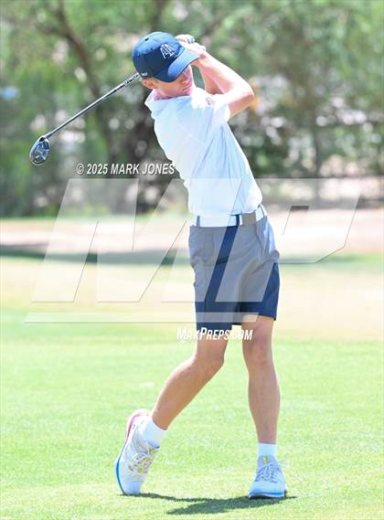 Thumbnail 3 in AIA Division III Championship photogallery.