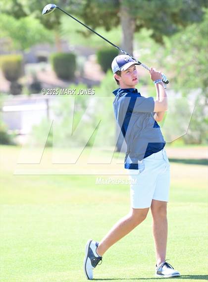 Thumbnail 1 in AIA Division III Championship photogallery.