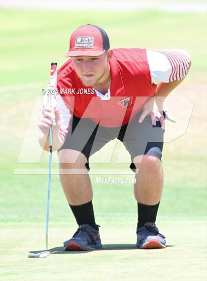 Thumbnail 3 in AIA Division III Championship photogallery.